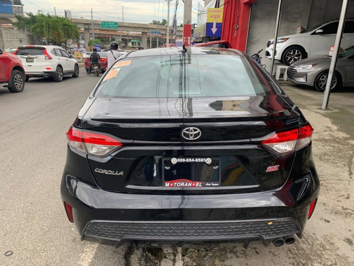 Foto 5 de 2020 Toyota COROLLA SE