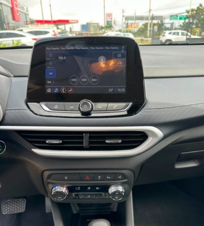 Foto 5 de 2025 CHEVROLET TRACKER PREMIER