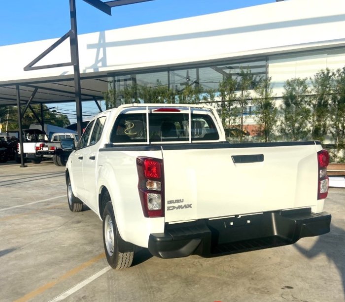 Foto 7 de 2024 ISUZU D-MAX