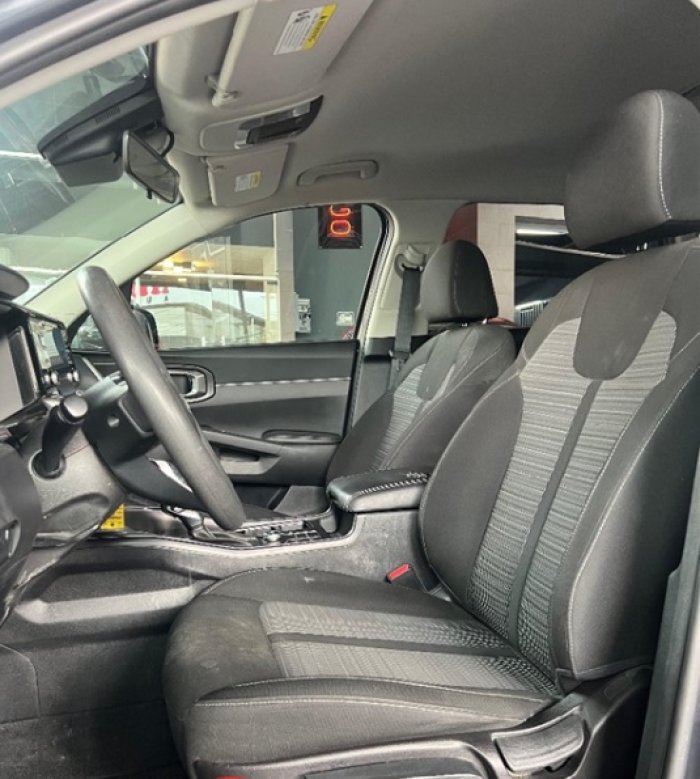 Foto 6 de 2021 KIA SORENTO LX
