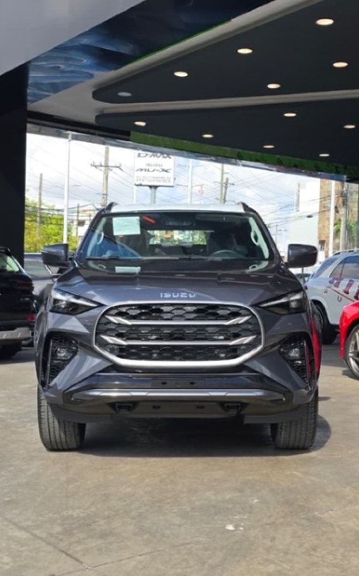 Foto 2 de 2027 ISUZU MUX