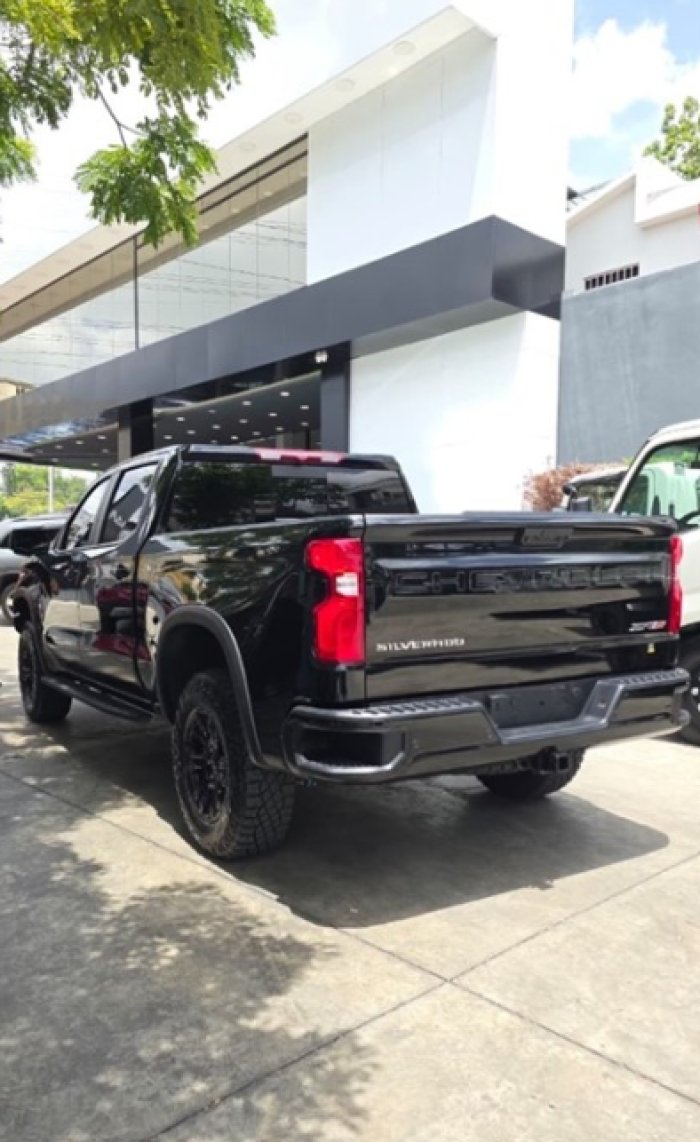 Foto 9 de 2025 CHEVROLET COLORADO