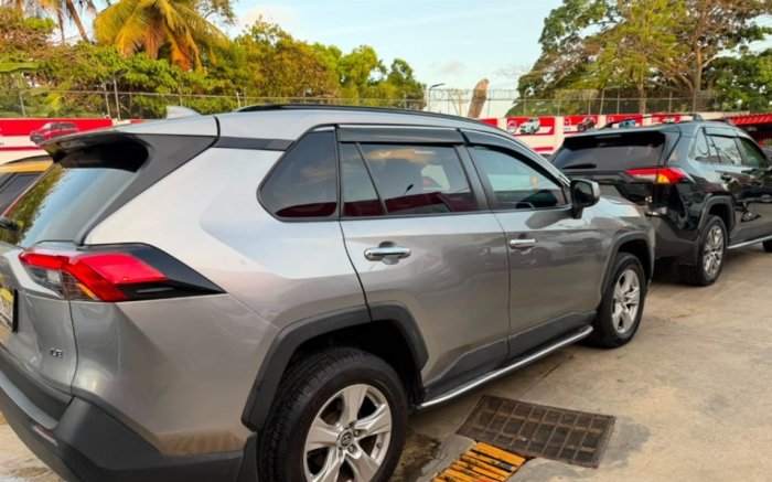 Foto 8 de 2019 Toyota RAV4