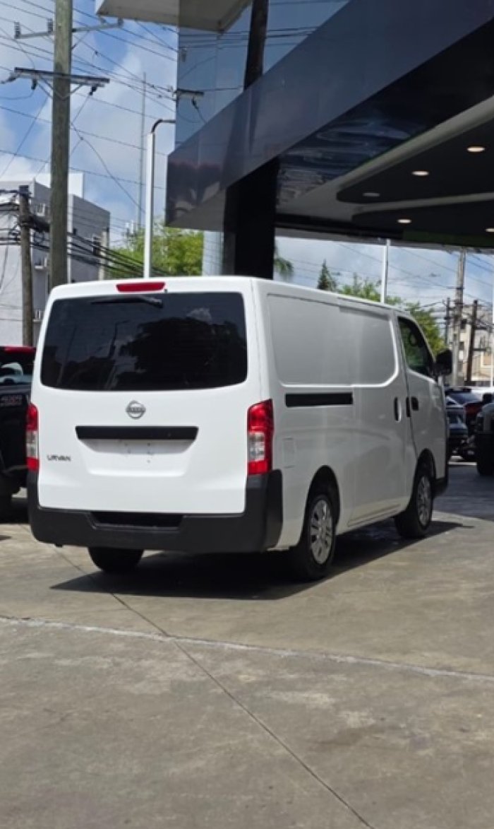 Foto 8 de 2025 NISSAN URVAN
