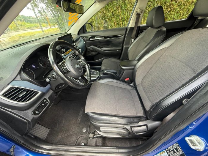 Foto 8 de 2021 KIA SELTOS S