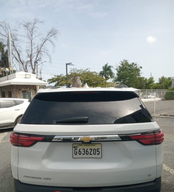 Foto 8 de 2023 CHEVROLET TRAVERSE LT