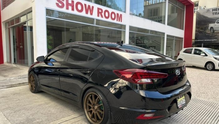 Foto 7 de 2020 HYUNDAI ELANTRA SEL