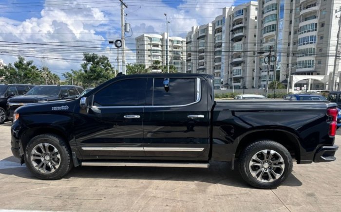Foto 7 de 2023 CHEVROLET SILVERADO HIGH COUNTRY