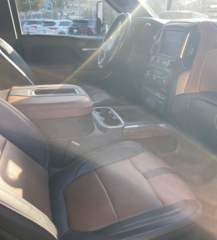 Foto 5 de 2022 CHEVROLET SILVERADO HIGH COUNTRY
