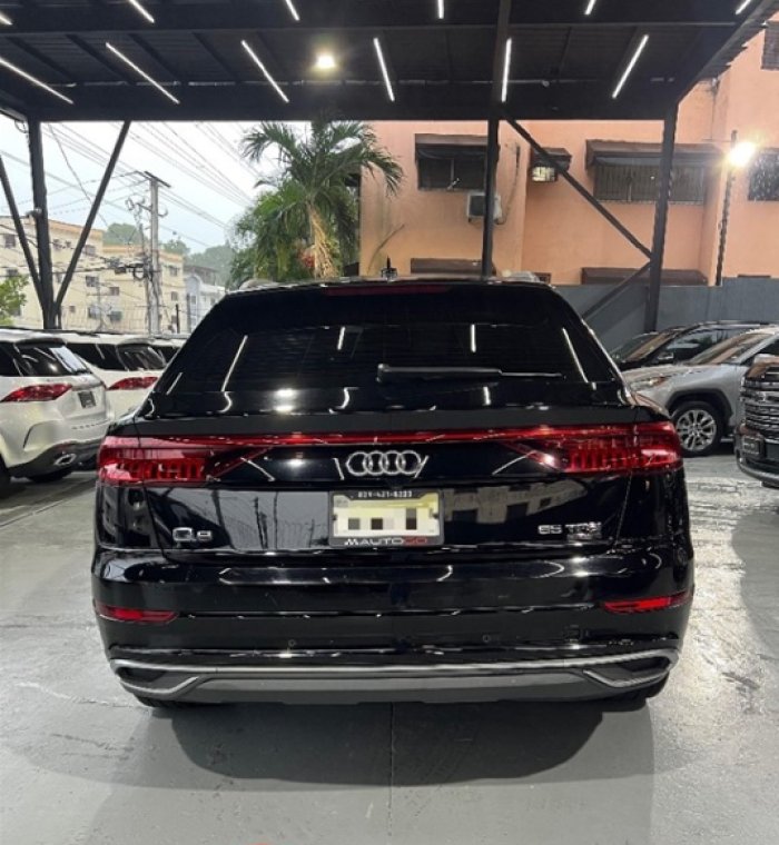 Foto 10 de 2019 AUDI Q8