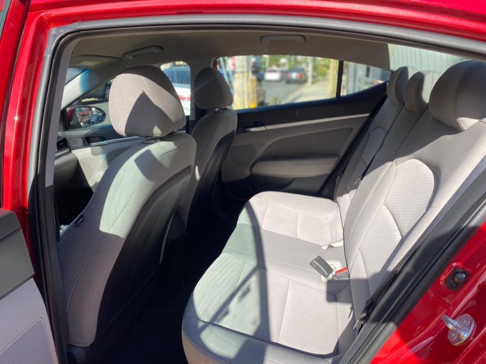 Foto 7 de 2020 HYUNDAI ELANTRA SEL