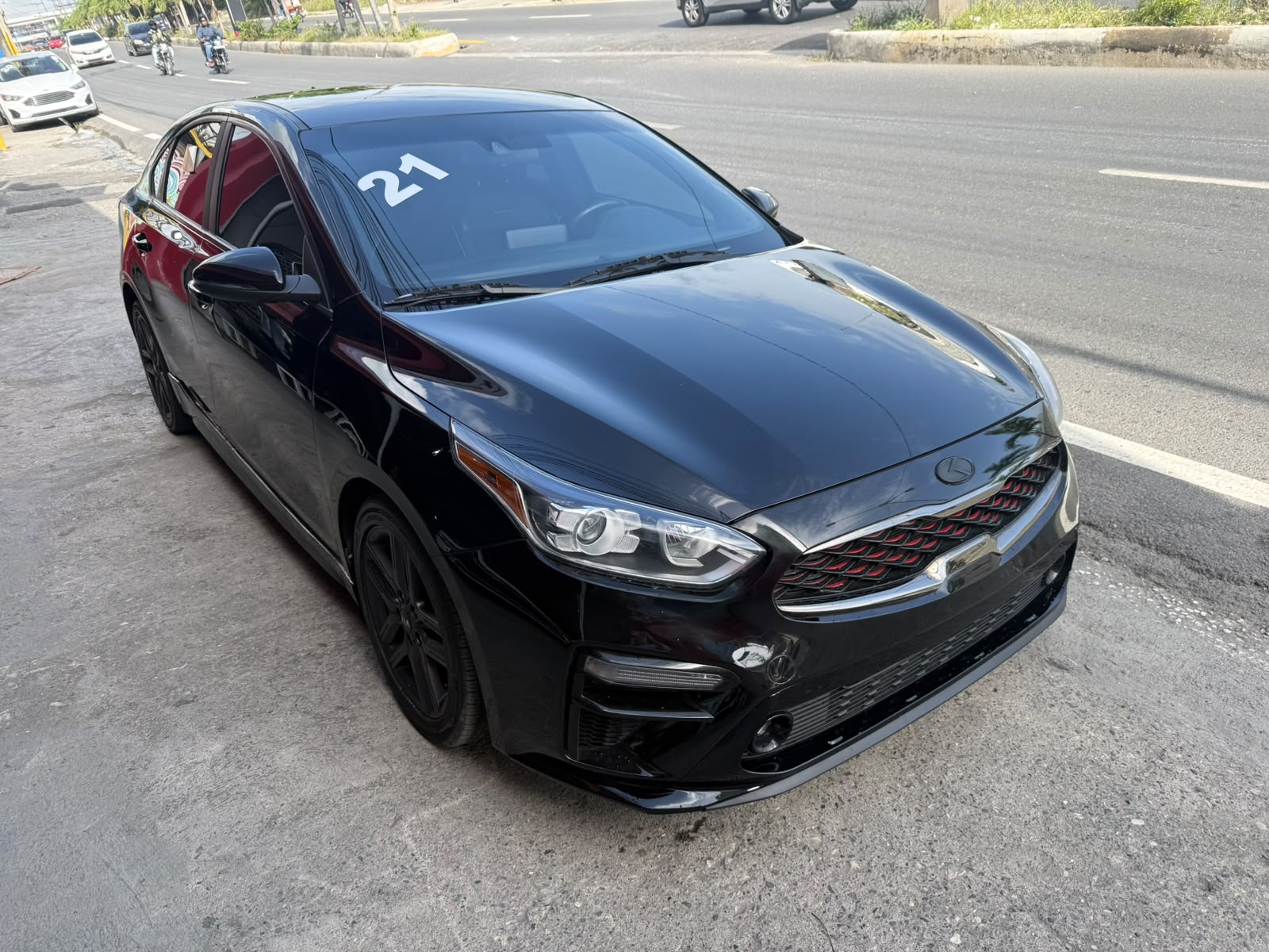 2021 KIA FORTE GT LINE