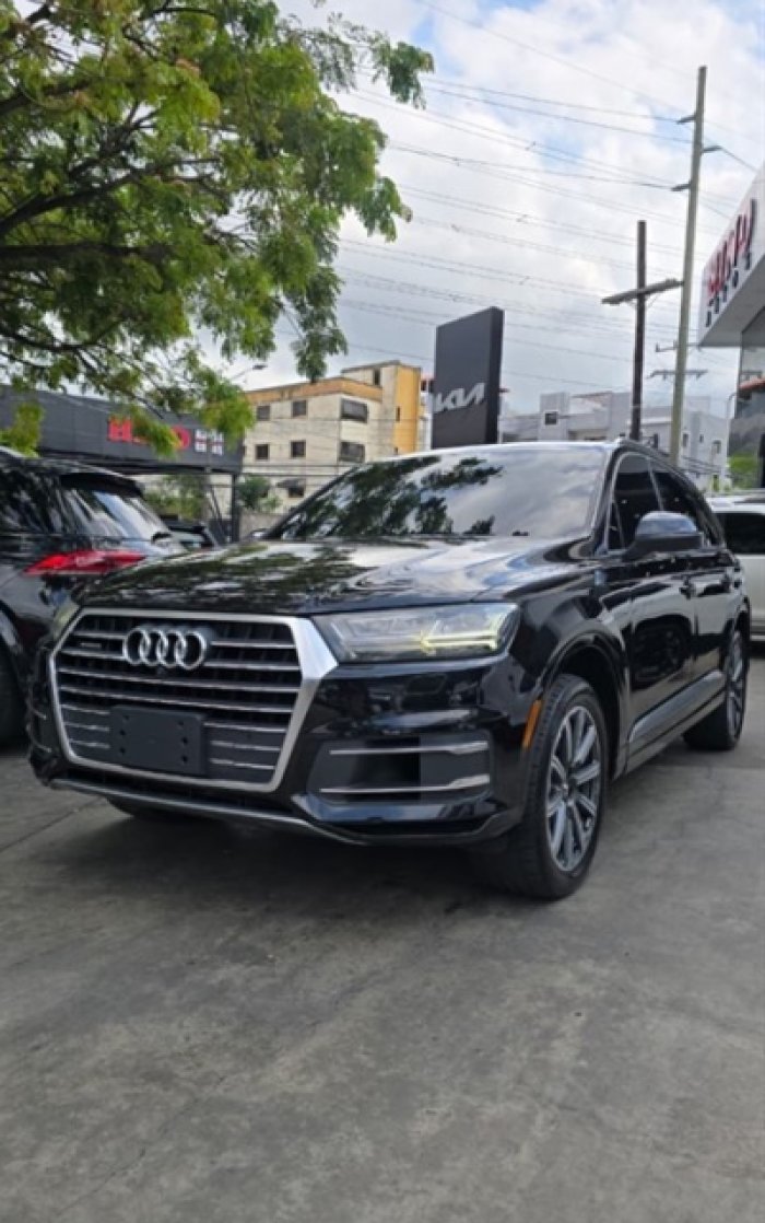 2017 AUDI Q7 QUATRO