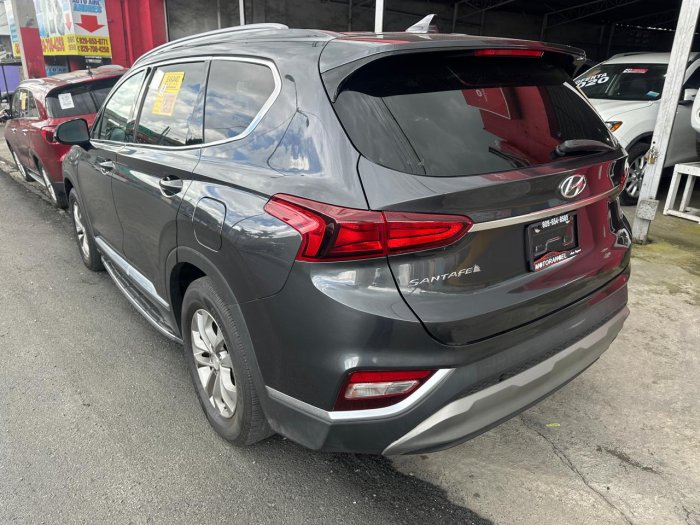 Foto 5 de 2020 HYUNDAI SANTA FE SEL