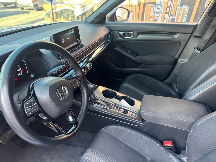 Foto 9 de 2024 Honda CIVIC SPORT