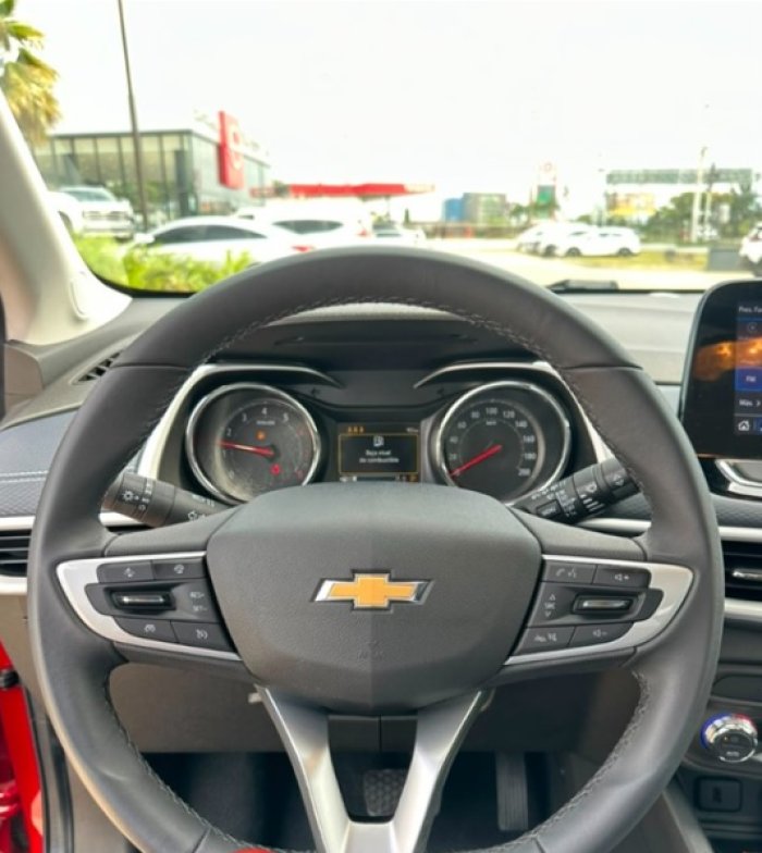 Foto 4 de 2025 CHEVROLET TRACKER PREMIER