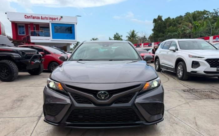 Foto 2 de 2022 Toyota CAMRY SE