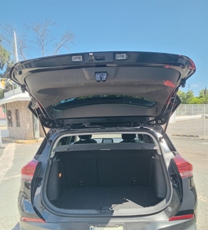 Foto 12 de 2022 CHEVROLET TRACKER LT