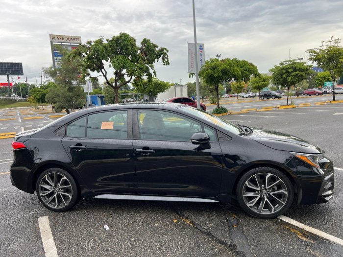 Foto 7 de 2020 Toyota COROLLA SE