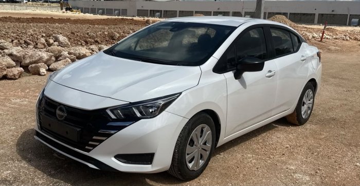 Foto 5 de 2024 NISSAN VERSA