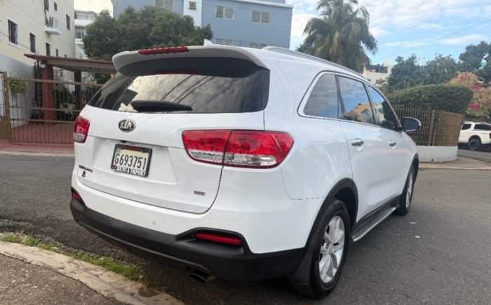 Foto 12 de 2018 KIA SORENTO