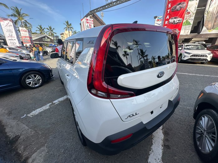 Foto 4 de 2021 KIA SOUL S