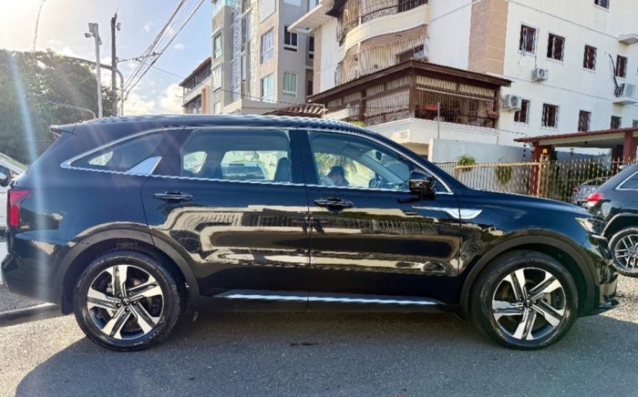 Foto 10 de 2021 KIA SORENTO