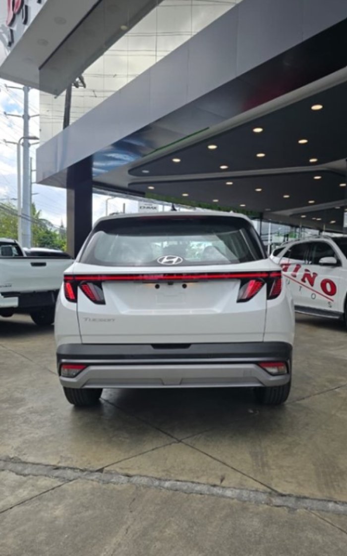 Foto 9 de 2026 HYUNDAI TUCSON S