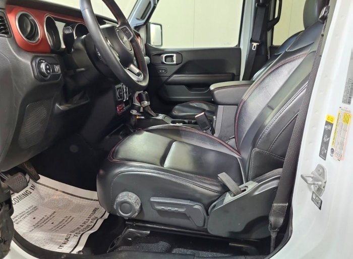 Foto 10 de 2023 JEEP GLADIATOR RUBICON