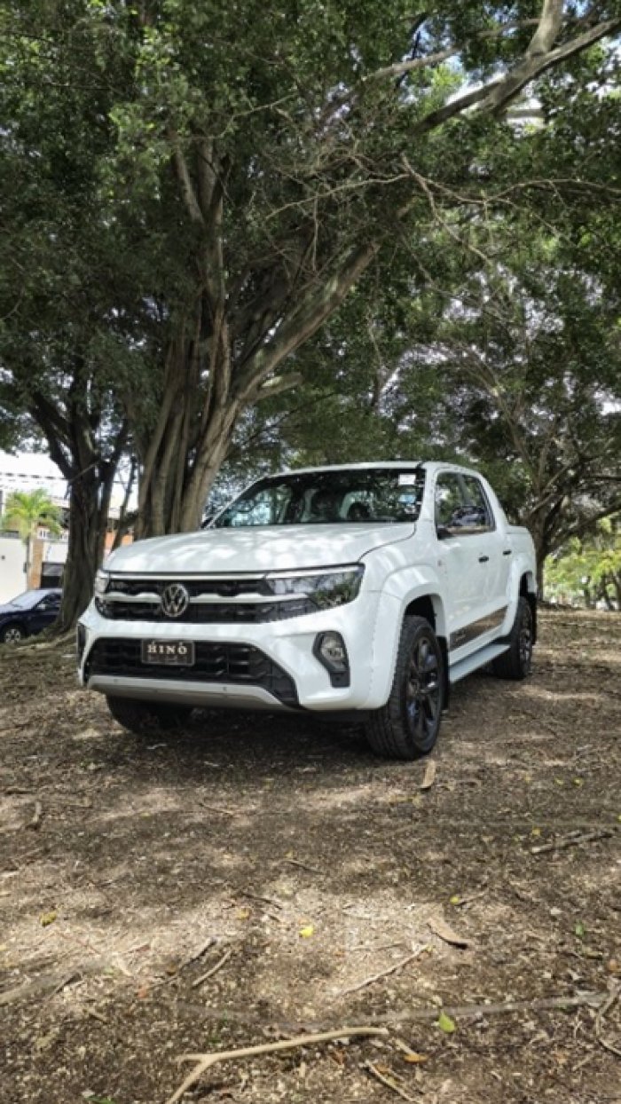 Foto 3 de 2025 VOLKSWAGEN AMAROK