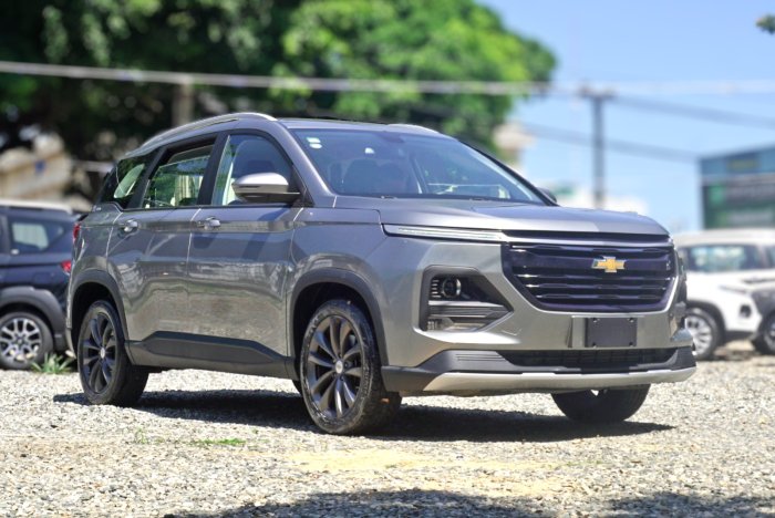 Foto 2 de 2023 CHEVROLET CAPTIVA