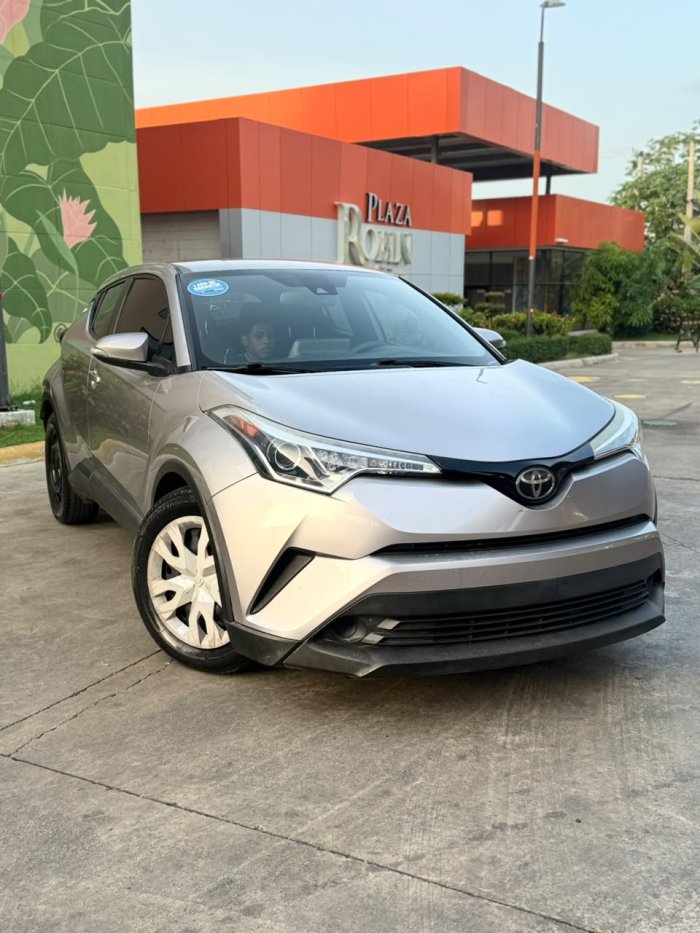 Foto 3 de 2019 Toyota C- HR