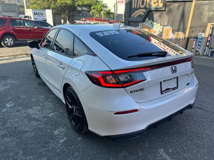 Foto 4 de 2024 Honda CIVIC SPORT
