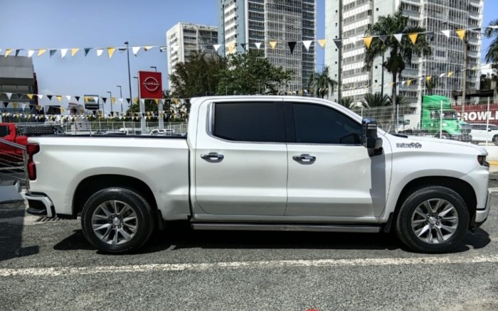 Foto 8 de 2022 CHEVROLET SILVERADO HIGH COUNTRY