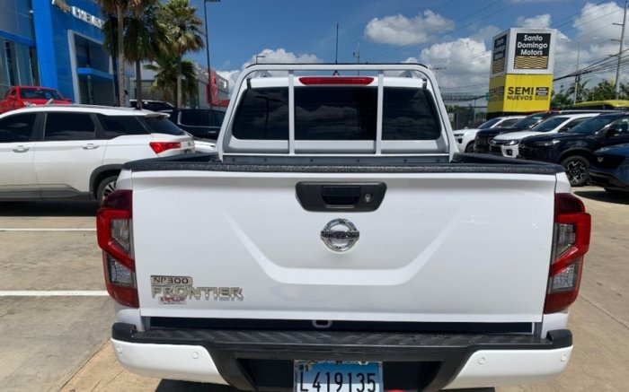 Foto 12 de 2020 NISSAN FRONTIER