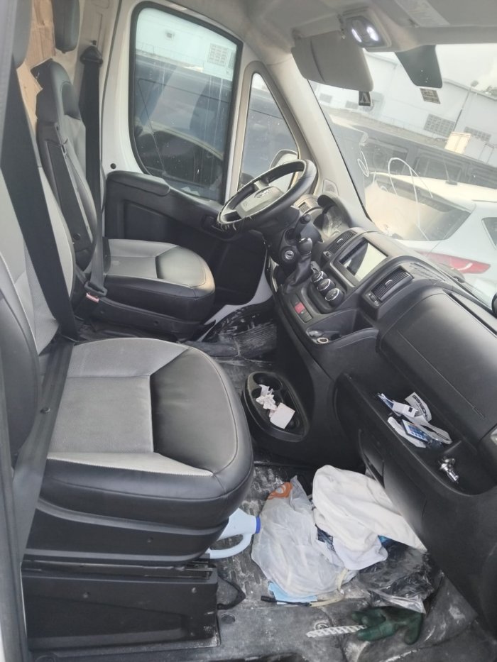 Foto 6 de 2016 DODGE GRAND CARAVAN