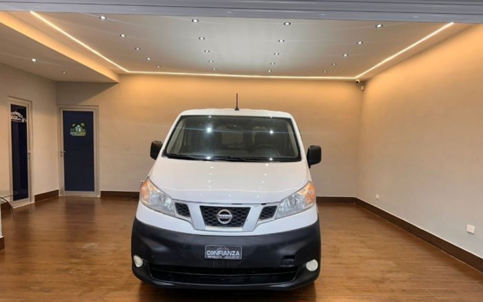 Foto 2 de 2020 NISSAN NV200