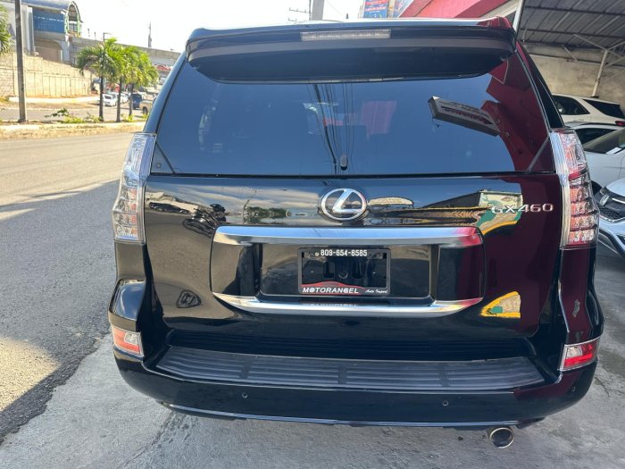Foto 5 de 2020 LEXUS GX 460 PREMIUM 4X4