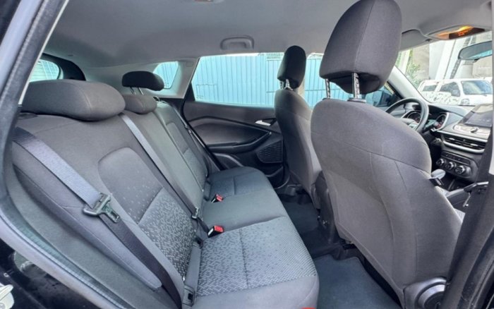 Foto 6 de 2023 CHEVROLET TRACKER LS