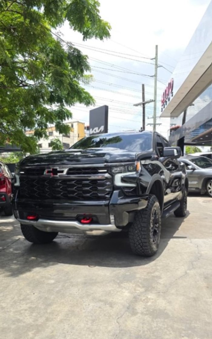 2025 CHEVROLET COLORADO