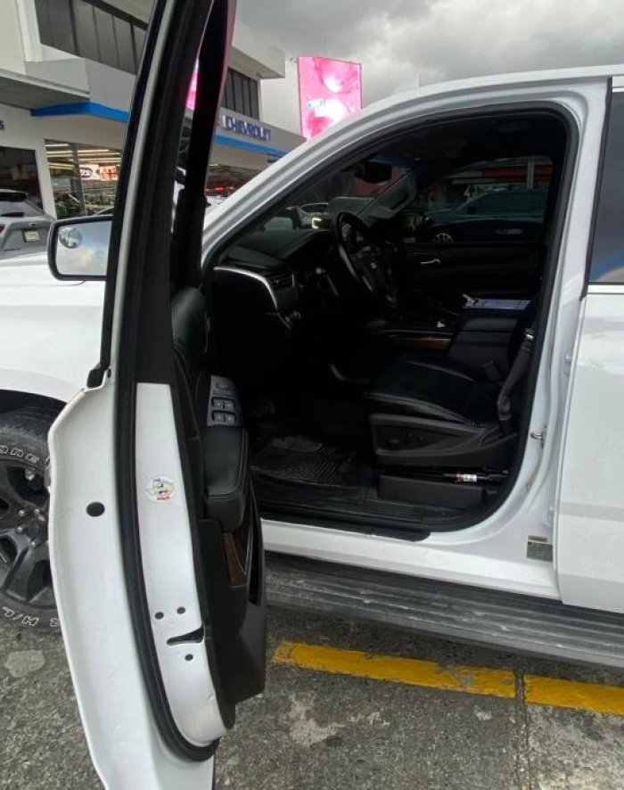 Foto 4 de 2017 CHEVROLET TAHOE POLICE