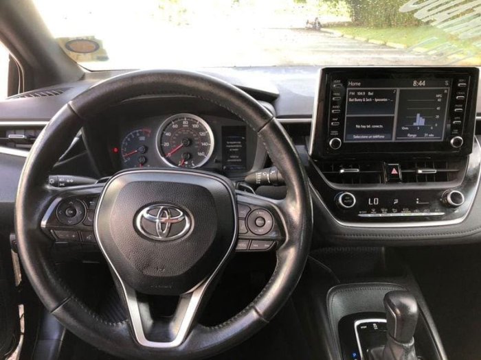Foto 11 de 2020 Toyota COROLLA SE
