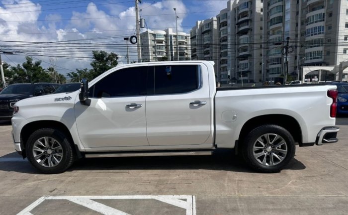 Foto 8 de 2021 CHEVROLET SILVERADO HIGH COUNTRY