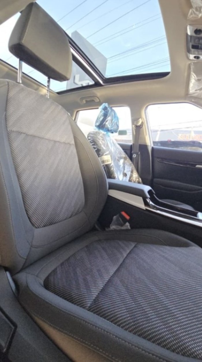 Foto 3 de 2027 KIA SELTOS LUXURY