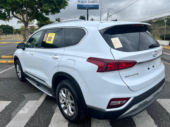 Foto 2 de 2019 HYUNDAI SANTA FE SE