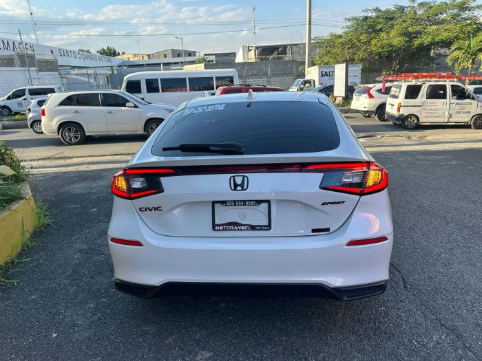 Foto 5 de 2024 Honda CIVIC SPORT