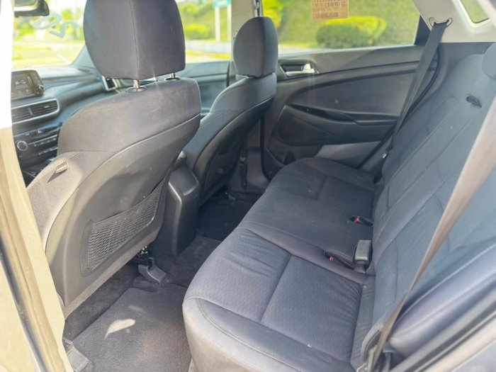 Foto 10 de 2020 HYUNDAI TUCSON SE