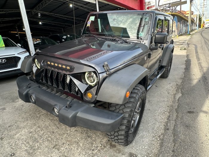 Foto 3 de 2017 JEEP WRANGLER UNLIMITED SPORT