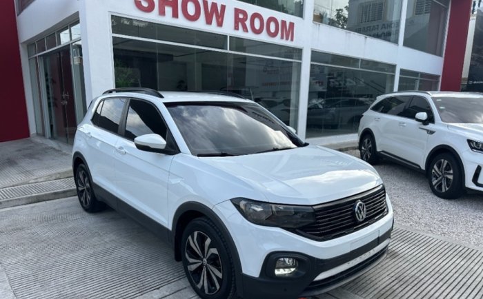 Foto 3 de 2021 VOLKSWAGEN T-CROSS