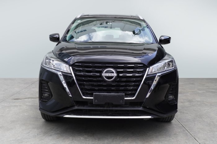 Foto 3 de 2023 NISSAN KICKS ADVANCE